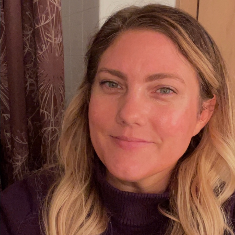 Meet your Posher, Carrie